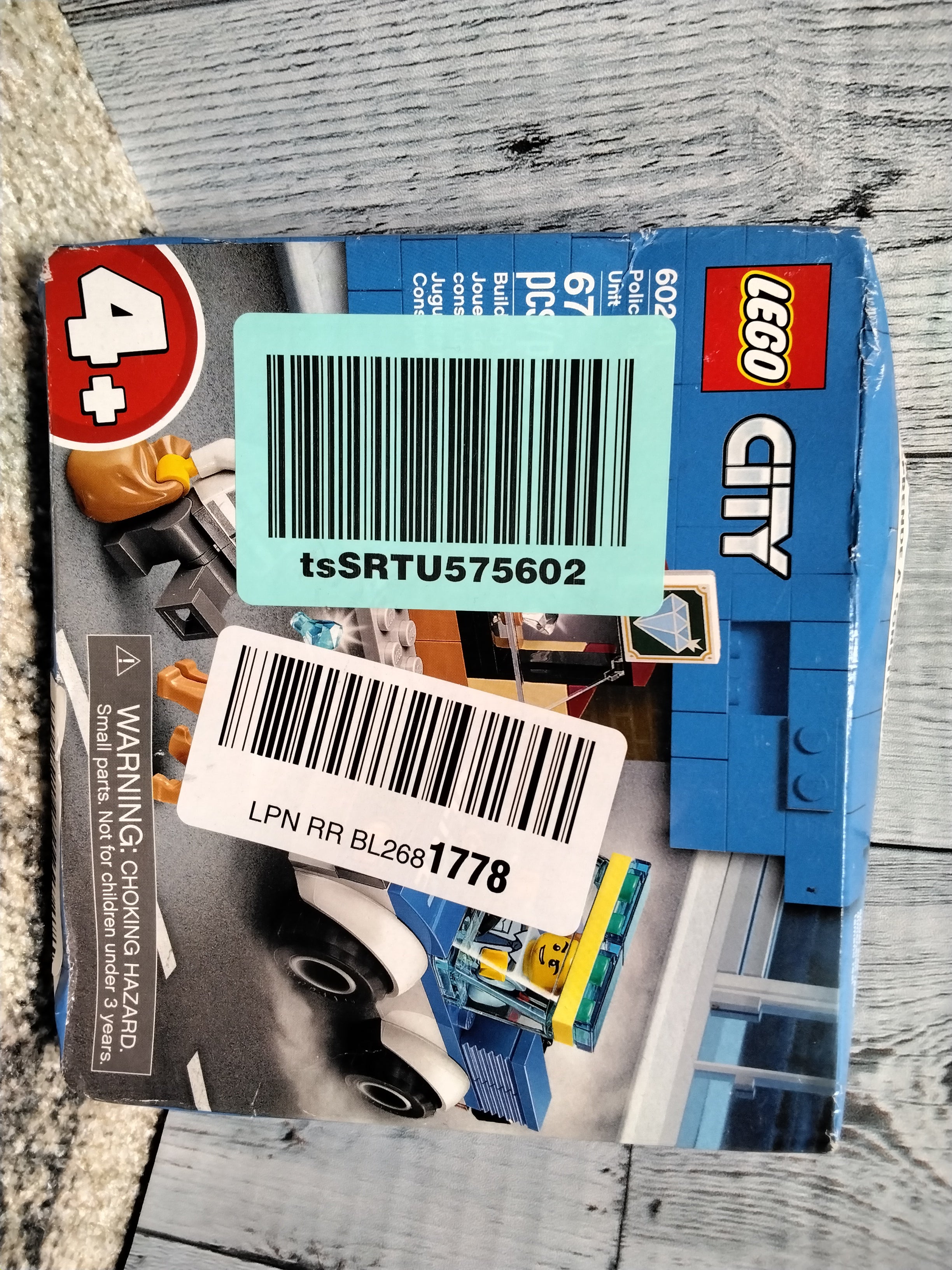 LEGO City Police Prisoner Transport 60276 & LEGO City Police Dog Unit 60241 (7936145948910)